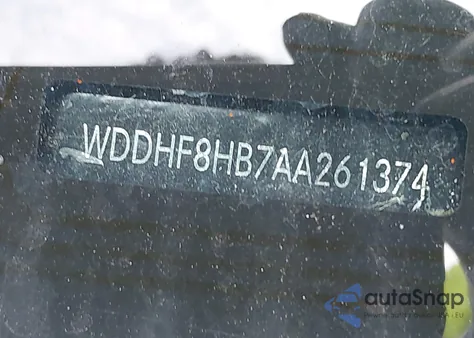 2010 Mercedes-Benz E 350 4Matic from USA, damaged, VIN WDDHF8HB7AA261374